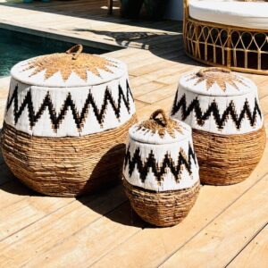 Panier avec couvercle en bananier et motif macrame - Bola 1