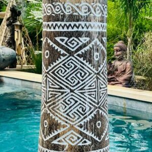 Pot de cocotier sculpté motif timor - Timor 2