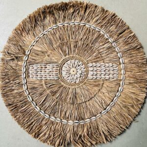 DECORATION MURALE EN PAILLE ET COQUILLAGES - YAYA