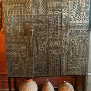 Armoire en teck sculpte - Takik